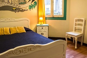 Hostal Forestal - Hostel