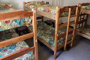 Hostal Forestal - Hostel
