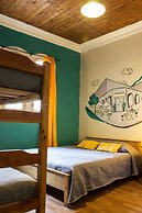 Hostal Forestal - Hostel