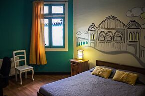 Hostal Forestal - Hostel