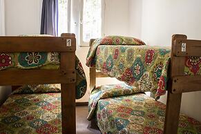 Hostal Forestal - Hostel