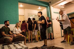 Hostal Forestal - Hostel