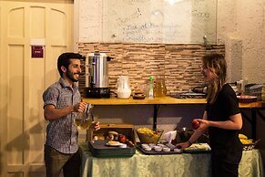 Hostal Forestal - Hostel