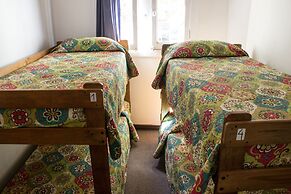 Hostal Forestal - Hostel