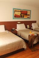 Hotel Vila Santa