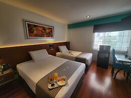 Hotel Vila Santa