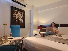 Hotel Vila Santa
