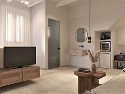 F Fine Suites- Adults Only