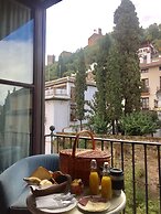 Palacio Mariana Pineda Hotel