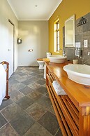 Airlies Guest House