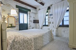 Alacati Zeytin Konak Hotel