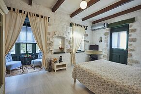 Alacati Zeytin Konak Hotel