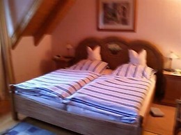 Hotel Sarbacher