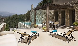 Istron Villas
