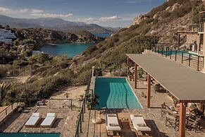 Istron Villas