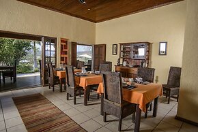 Abangane Guest Lodge