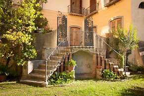 Dimora del Prete di Belmonte - Bed & Breakfast