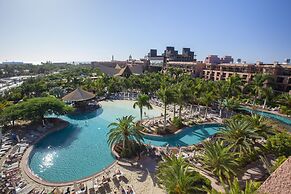 Lopesan Baobab Resort