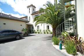 Brunswick Tower Hotel