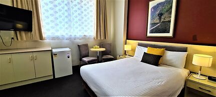 Brunswick Tower Hotel