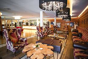 Hotel Alpine Palace