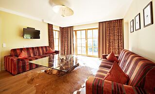 Hotel Alpine Palace