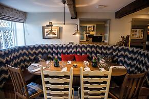 The Millstone, Mellor