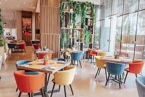 Media One Hotel Dubai