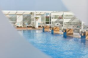 Media One Hotel Dubai