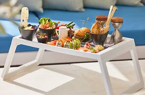 Media One Hotel Dubai