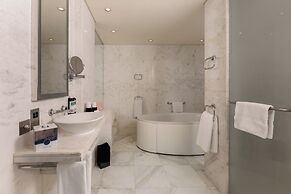 Media One Hotel Dubai