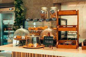 Media One Hotel Dubai