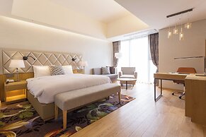 Charis Hotel