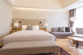 Charis Hotel