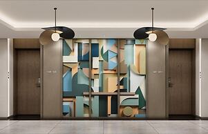 Charis Hotel