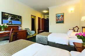 Hotel Wloski