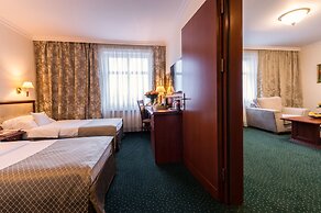 Hotel Wloski