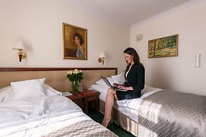 Hotel Wloski