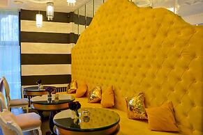 River Side Hotel