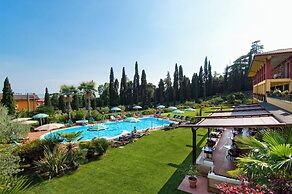 Villa Madrina Lovely and Dynamic Hotel
