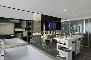 W London