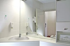 Opal Hotel