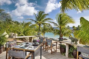 Baoase Luxury Resort