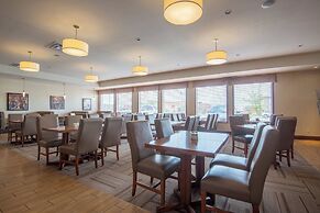 Four Points by Sheraton Saskatoon