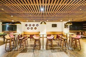 Lemon Tree Hotel, Electronics City - Bengaluru