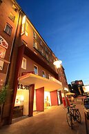 Hotel Savoy