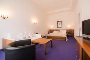 Hotel Etol