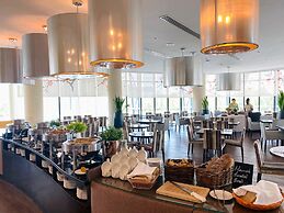 Holiday Inn Abu Dhabi by IHG