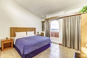 Puerto Nuevo Baja Hotel & Villas