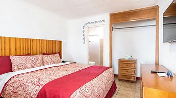 Puerto Nuevo Baja Hotel & Villas